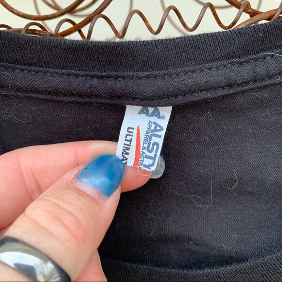 Sturgis Bike Week T-shirt black purple skull 2019 76th annual - Picture 4 of 5